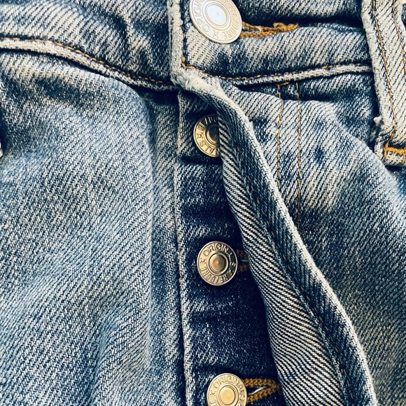 Re/Done High-Rise Ankle Crop Jeans in Dusty Blue. Size 28 - Picture 7 of 10